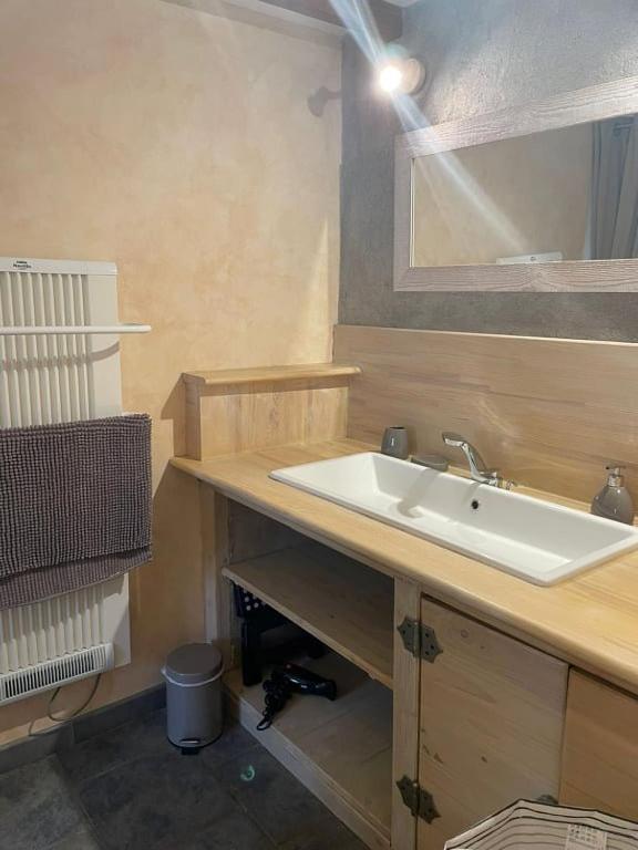Malleval Domaine Saint Claude - Gite , Chambres D'Hotes & Hebergement Insolite المظهر الخارجي الصورة