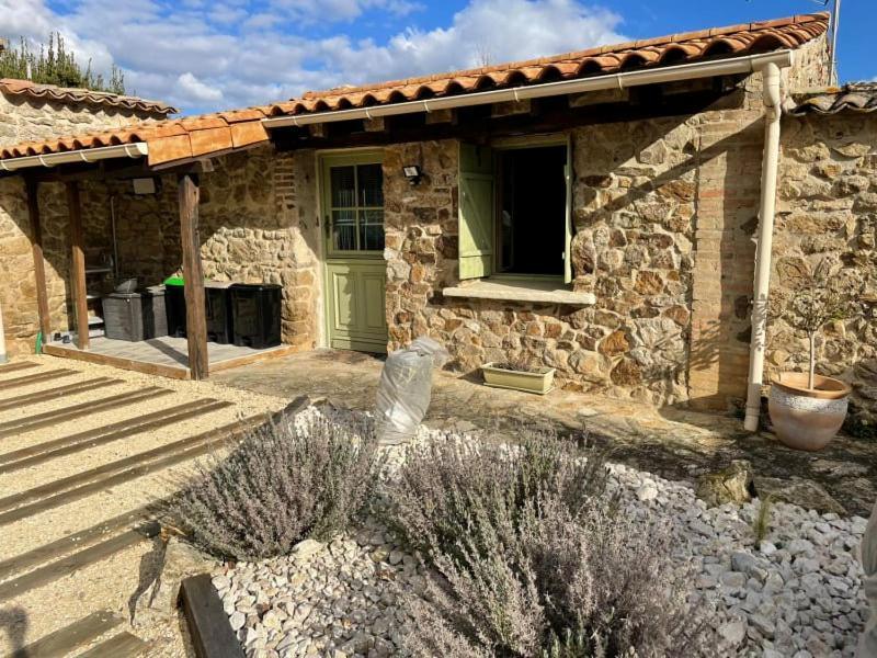 Malleval Domaine Saint Claude - Gite , Chambres D'Hotes & Hebergement Insolite المظهر الخارجي الصورة